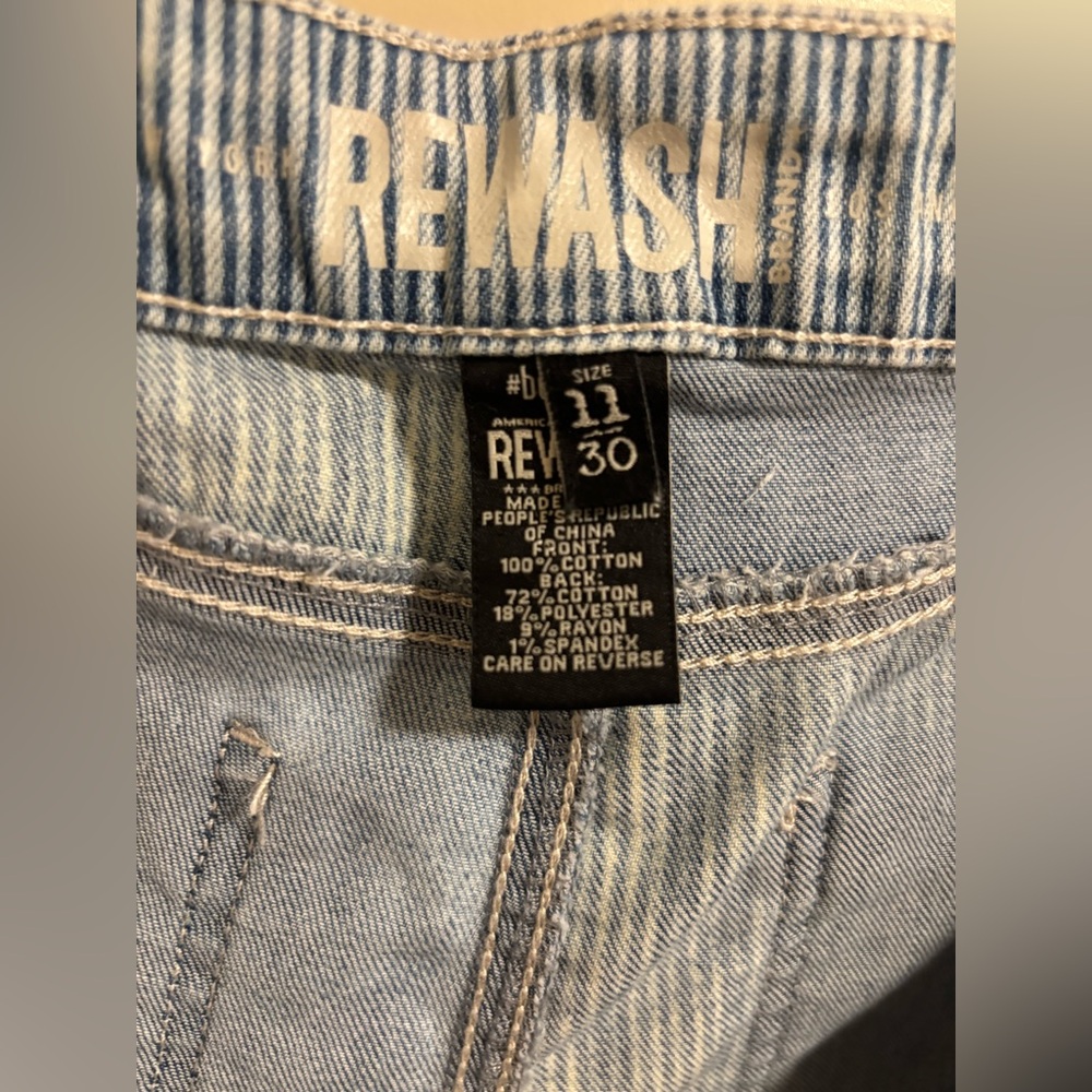 Rewash The Riley Distressed Jean Shorts - Picture 10 of 10